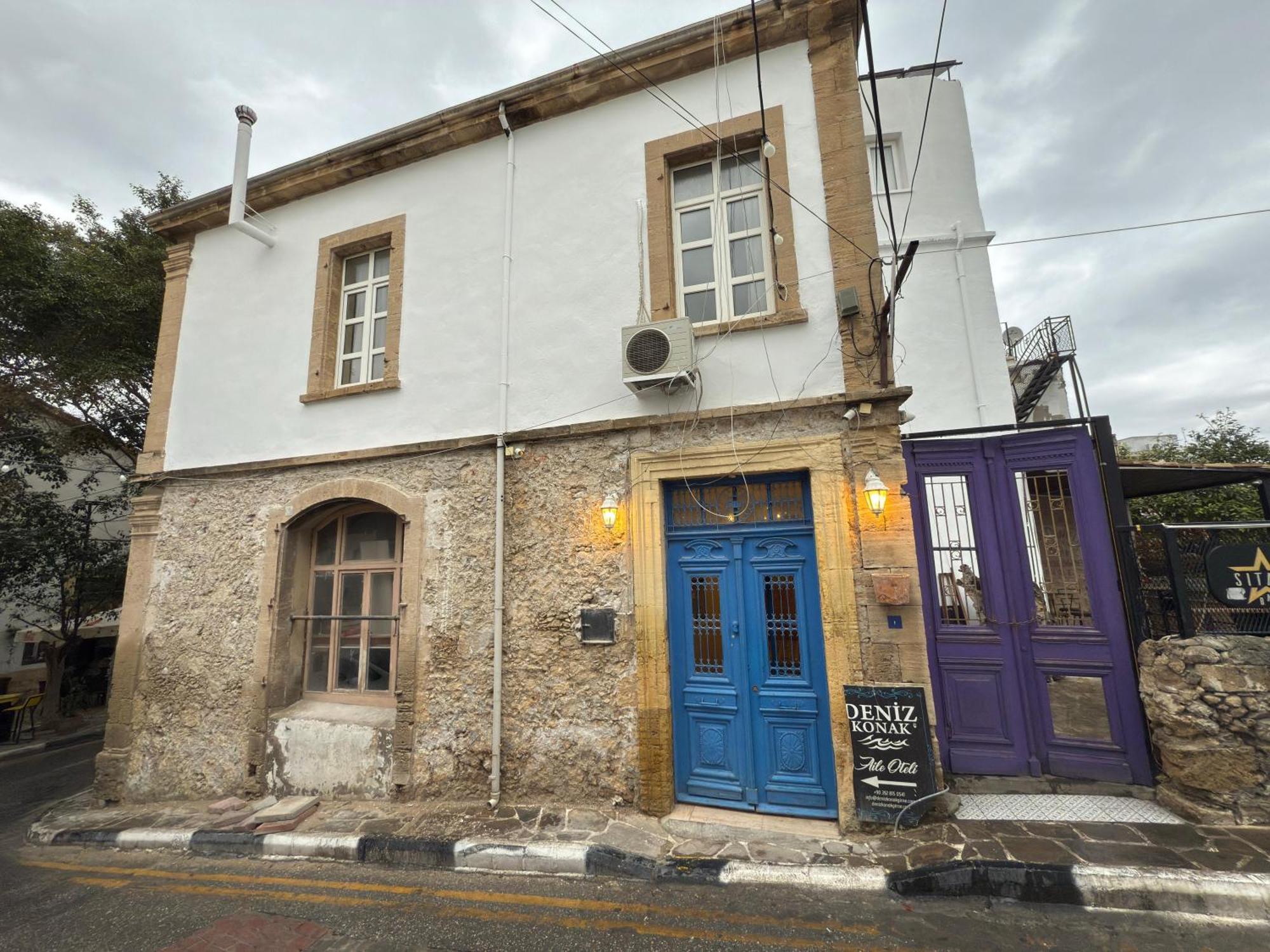 Deniz Konak Boutique Hotel Cirénia Exterior foto