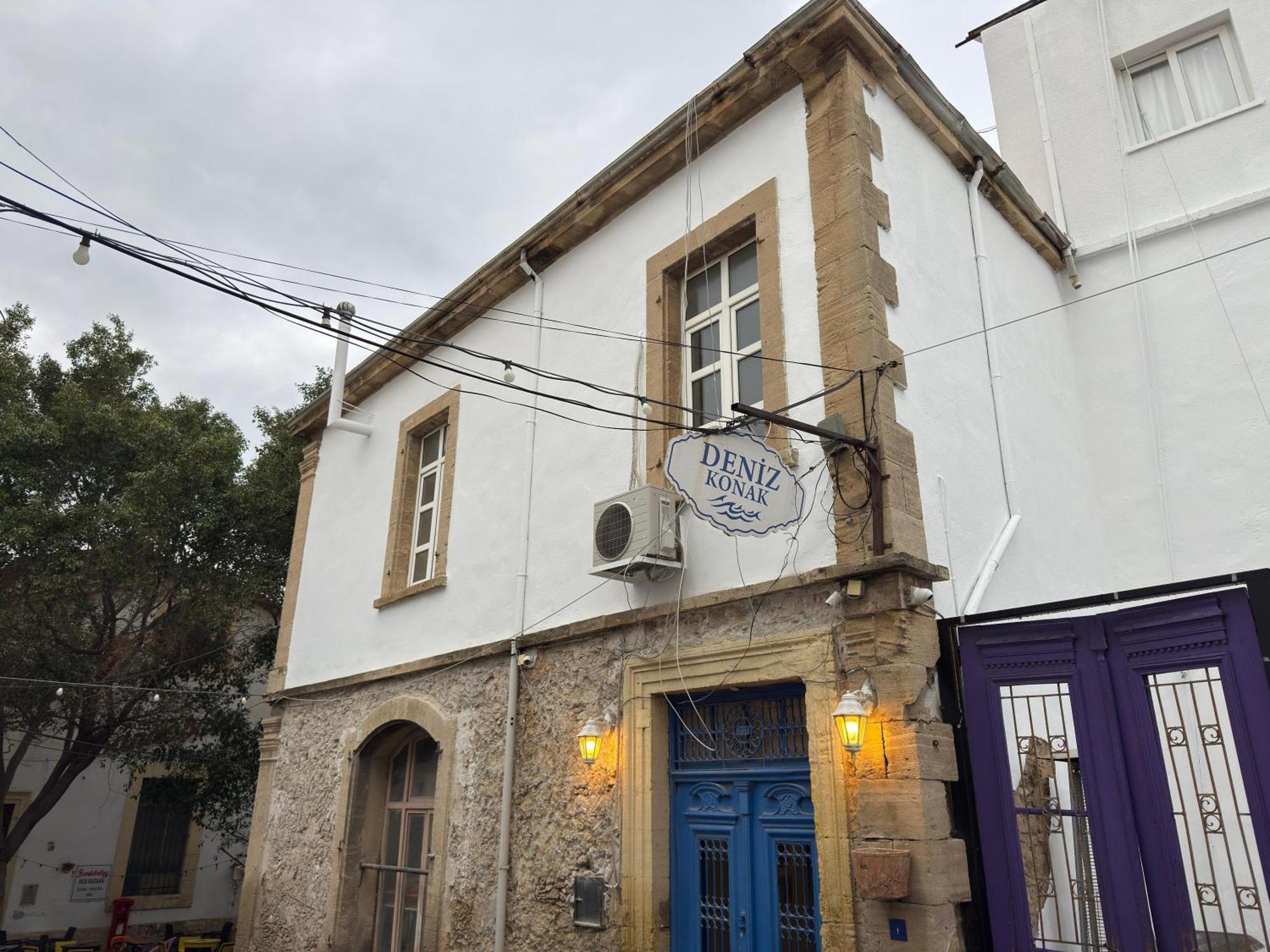 Deniz Konak Boutique Hotel Cirénia Exterior foto